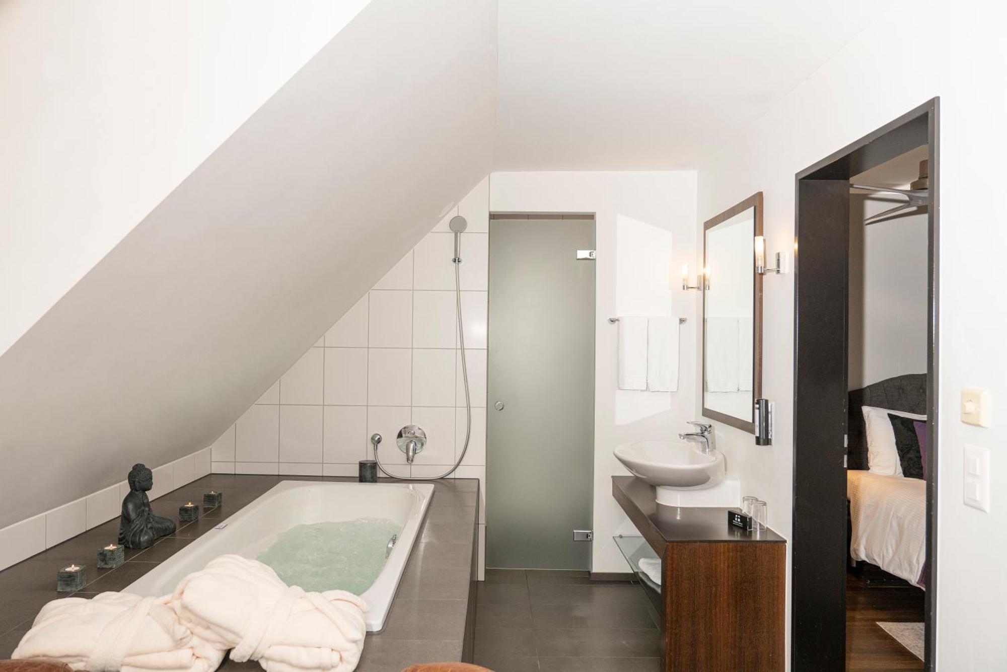 Boutique Hotel Weisses Kreuz - Adult only Hotel Luzern Exterior foto